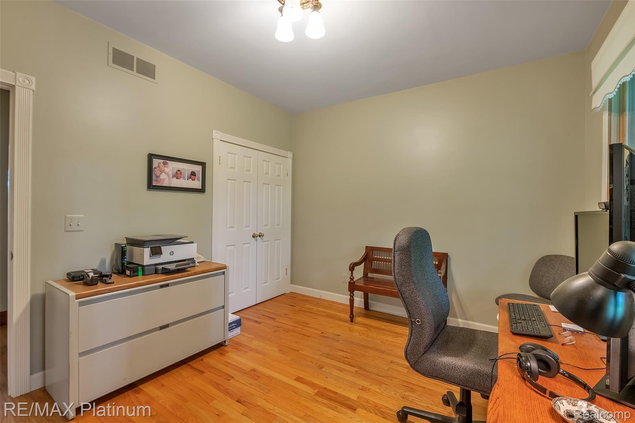 4664 Hinchey Road Howell, MI 48843 - Photo 7 of 64 07-4664 Hinchey Rd-Windowstill Real Estate Photography-7.jpg