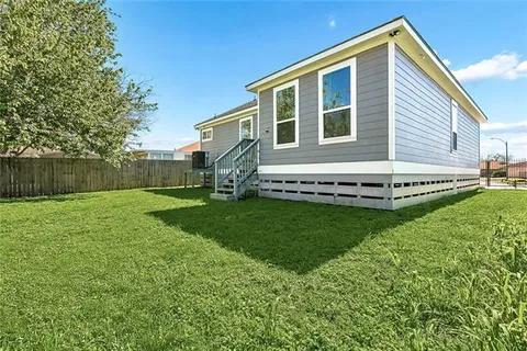 $256,000 | 7271 Voyageur Drive, New Orleans, LA 70129