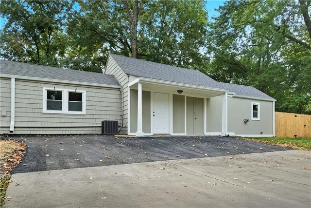 $365,000 | 8100 Lowell Avenue, Overland Park, KS 66204