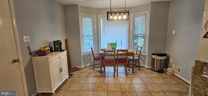 17404 Hughes Road Poolesville, MD 20837 - Photo 12 of 15 Bright and inviting breakfast nook.