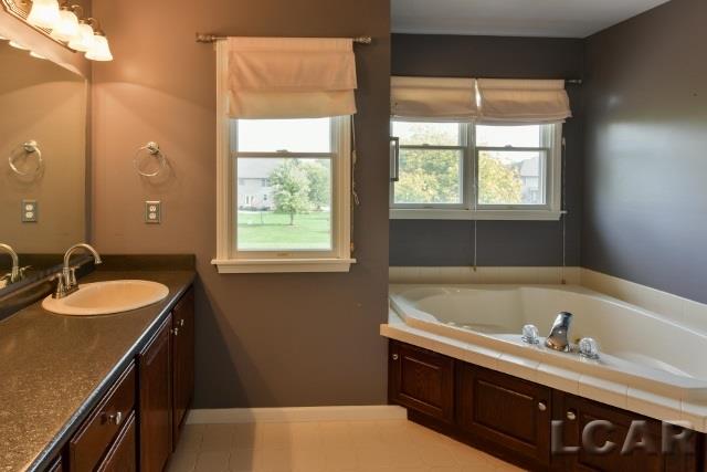 10171 Ridgeline Drive Milan, MI 48160 - Photo 44 of 64 31306704-43.JPG