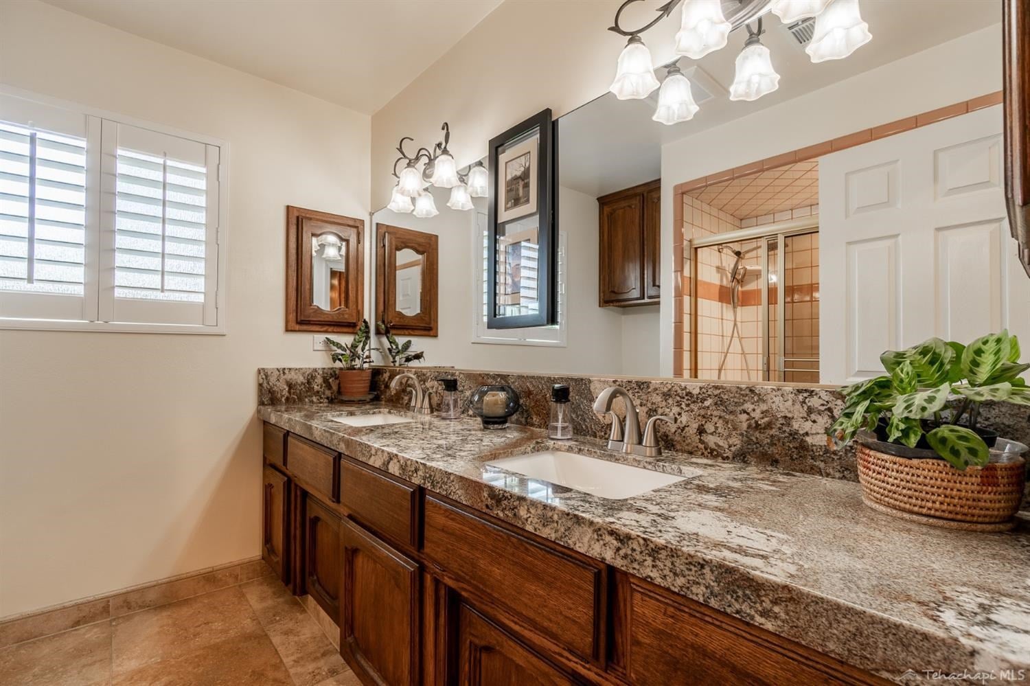 21900 Mid Way Tehachapi, CA 93561 - Photo 39 of 39 Gallery Image 39
