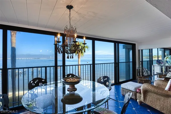 $849,900 | 760 Sextant Drive, Unit 223, Sanibel, FL 33957