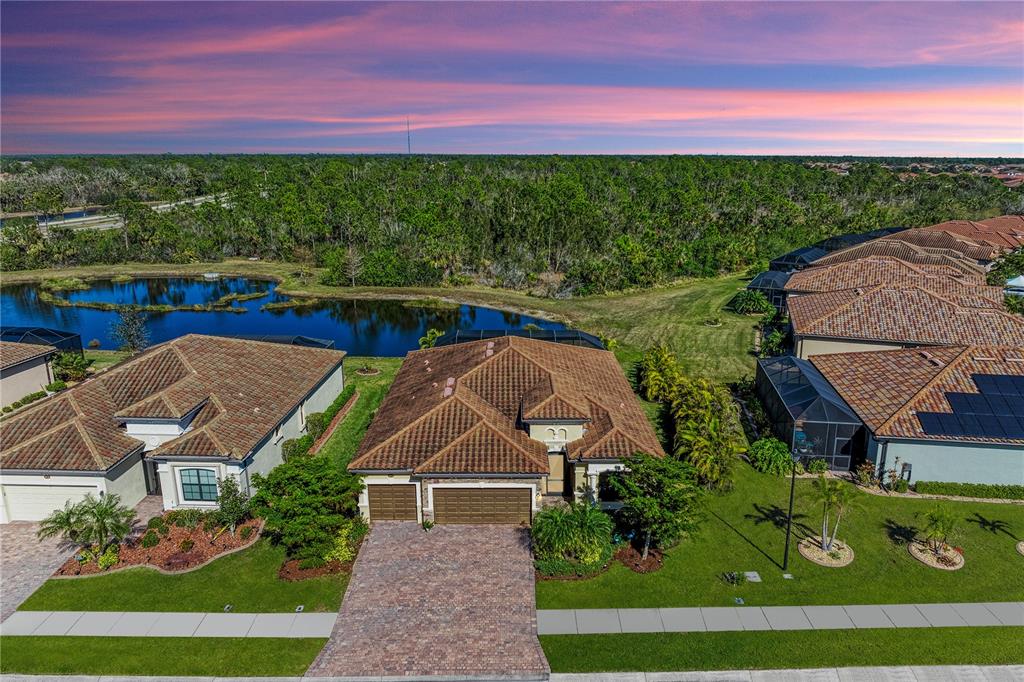 20710 Saluti Place Venice, FL 34293 - Photo 1 of 85