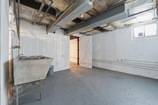 $299,900 | 2875 North 50th Street, Unit 2877, Milwaukee, WI 53210