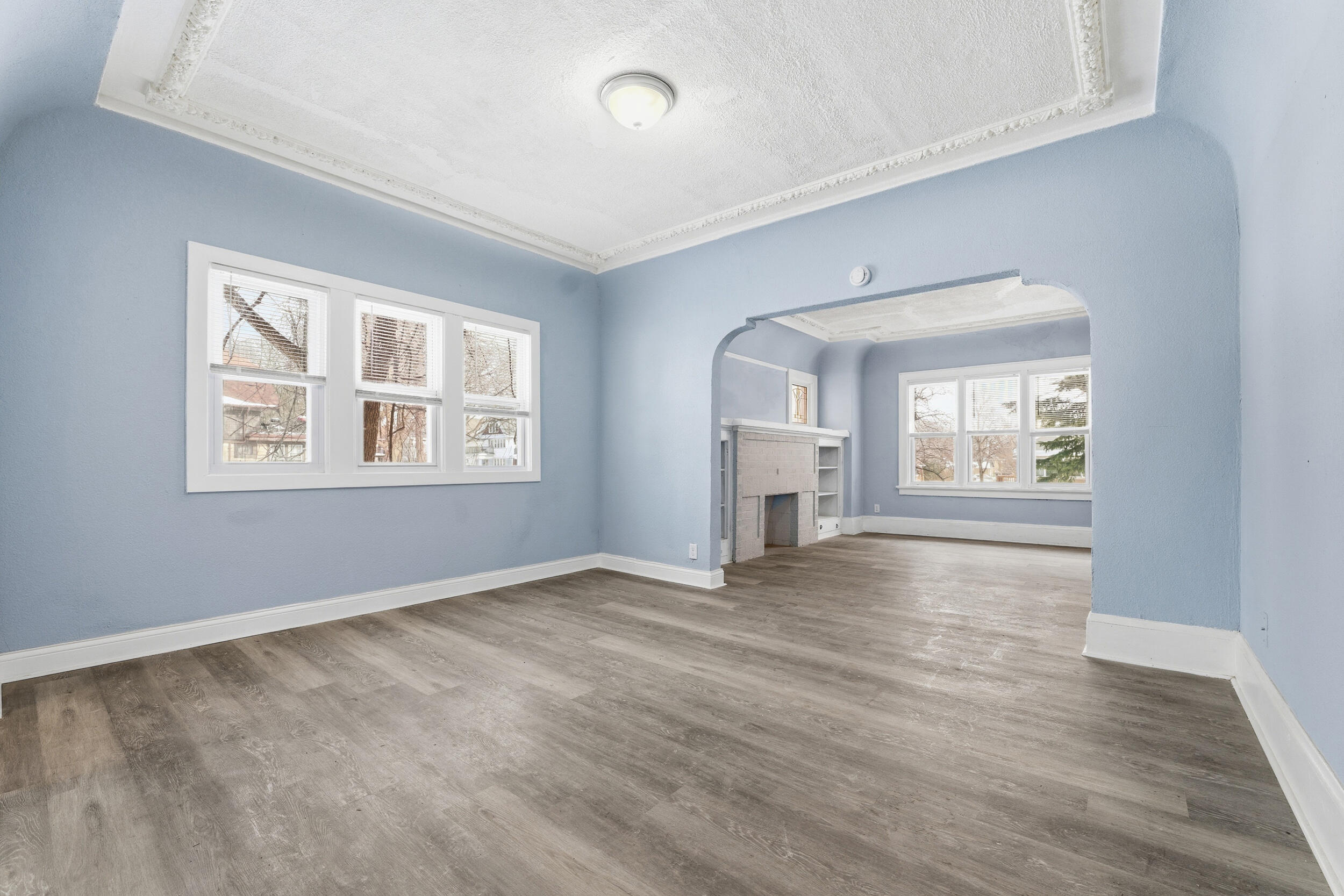 2875 North 50th Street, Unit 2877 Milwaukee, WI 53210 - Photo 4 of 33 Lower Unit