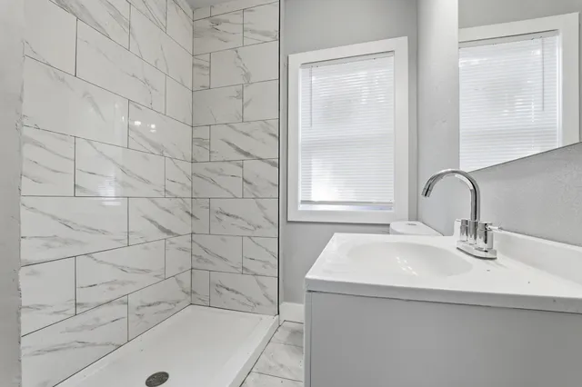 $299,900 | 2875 North 50th Street, Unit 2877, Milwaukee, WI 53210