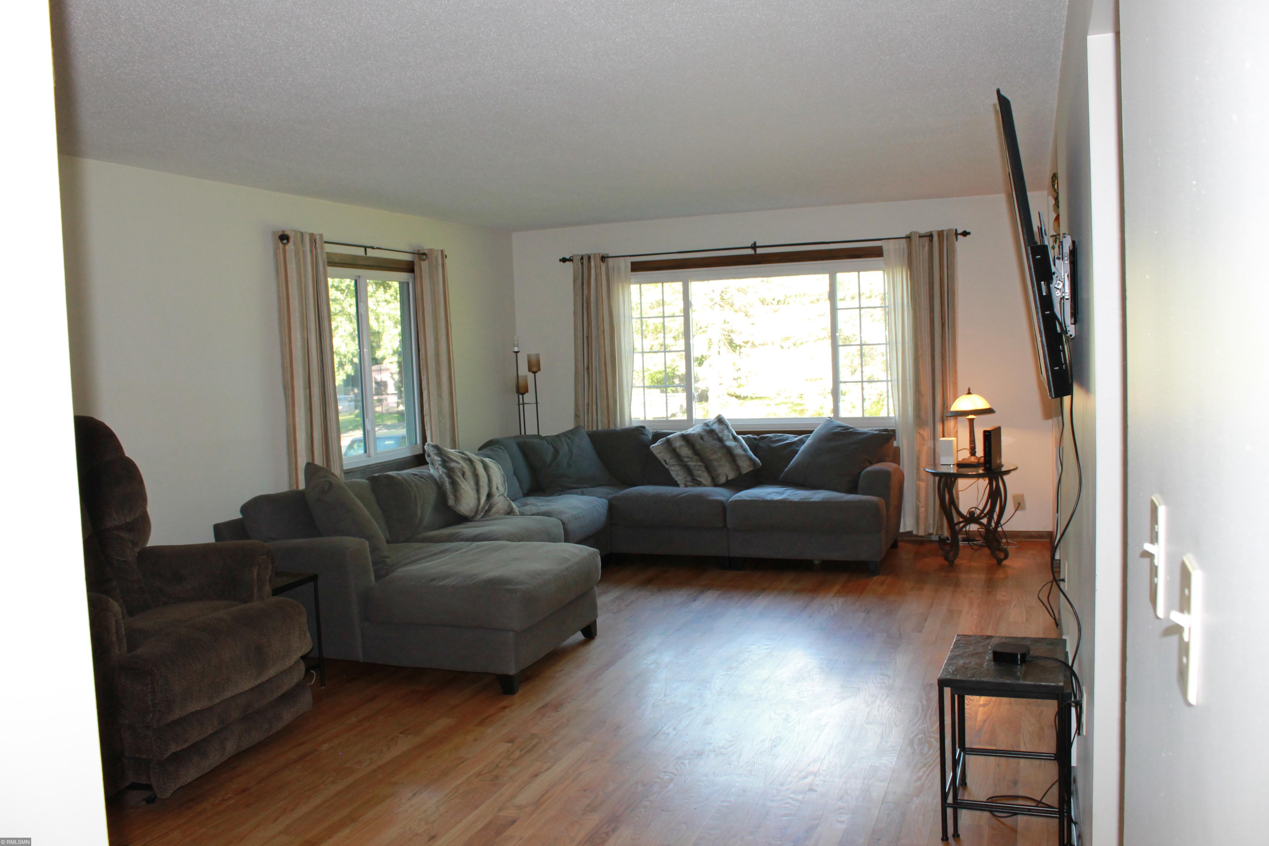 8444 Eastwood Road Mounds View, MN 55112 - Photo 7 of 19 Gallery Image 7