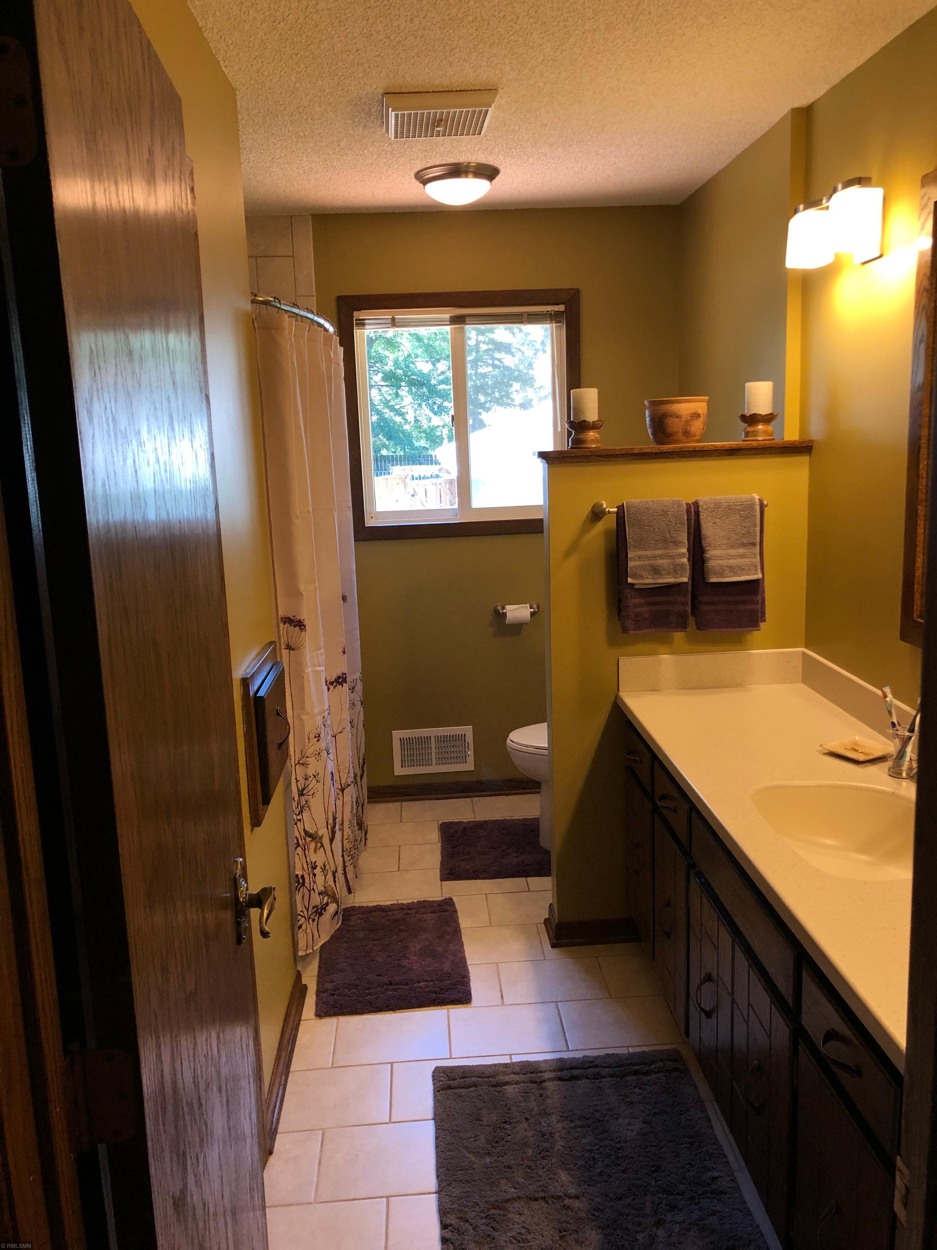 8444 Eastwood Road Mounds View, MN 55112 - Photo 9 of 19 Gallery Image 9