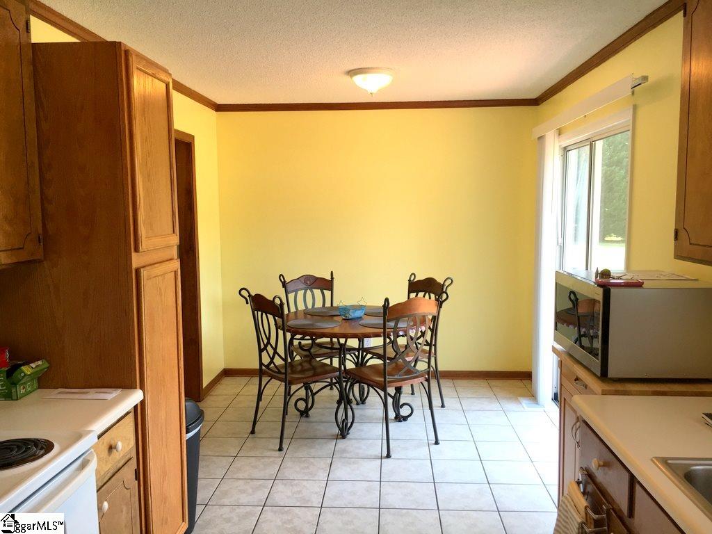 1617 Highway 357 Lyman, SC 29365 - Photo 6 of 16 Gallery Image 6