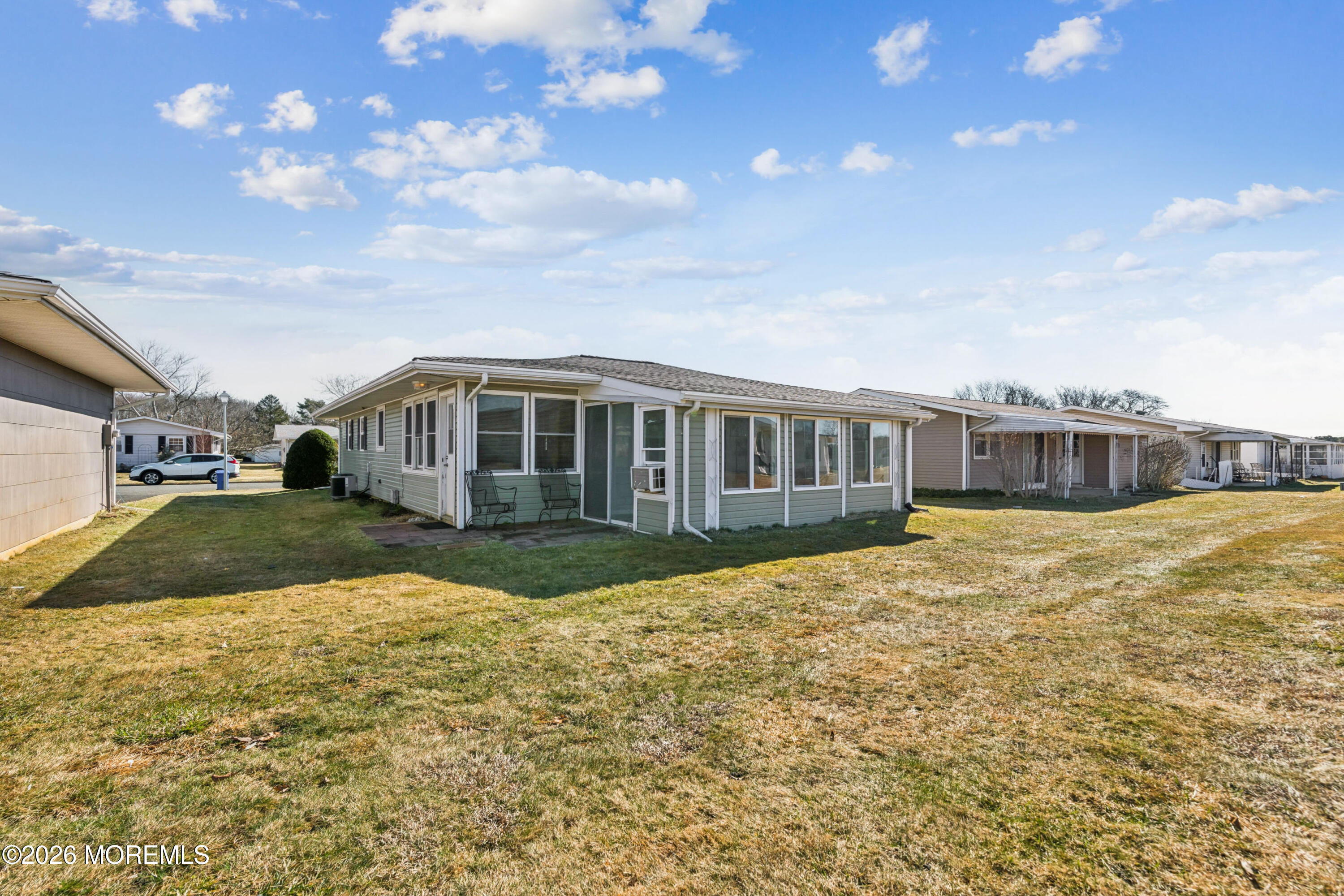 121 Whittier Road Brick, NJ 08724 - Photo 12 of 25 Back