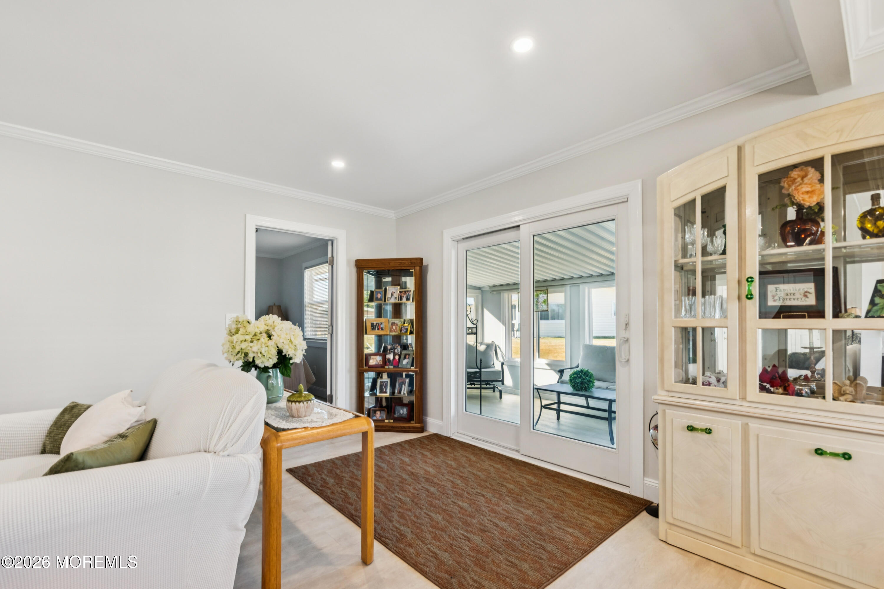 121 Whittier Road Brick, NJ 08724 - Photo 14 of 25 Access to the Sunroom