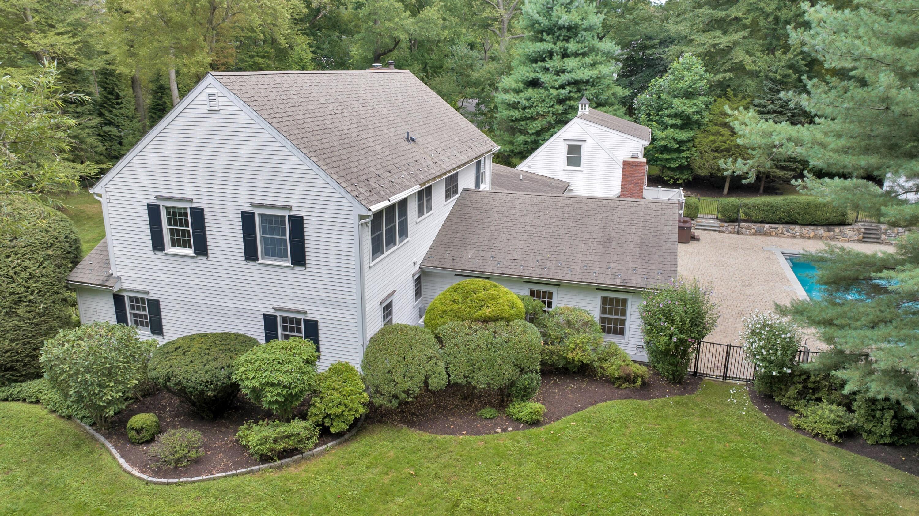 215 Leroy Avenue Darien, CT 06820 - Photo 5 of 34 a aerial view of a house with garden