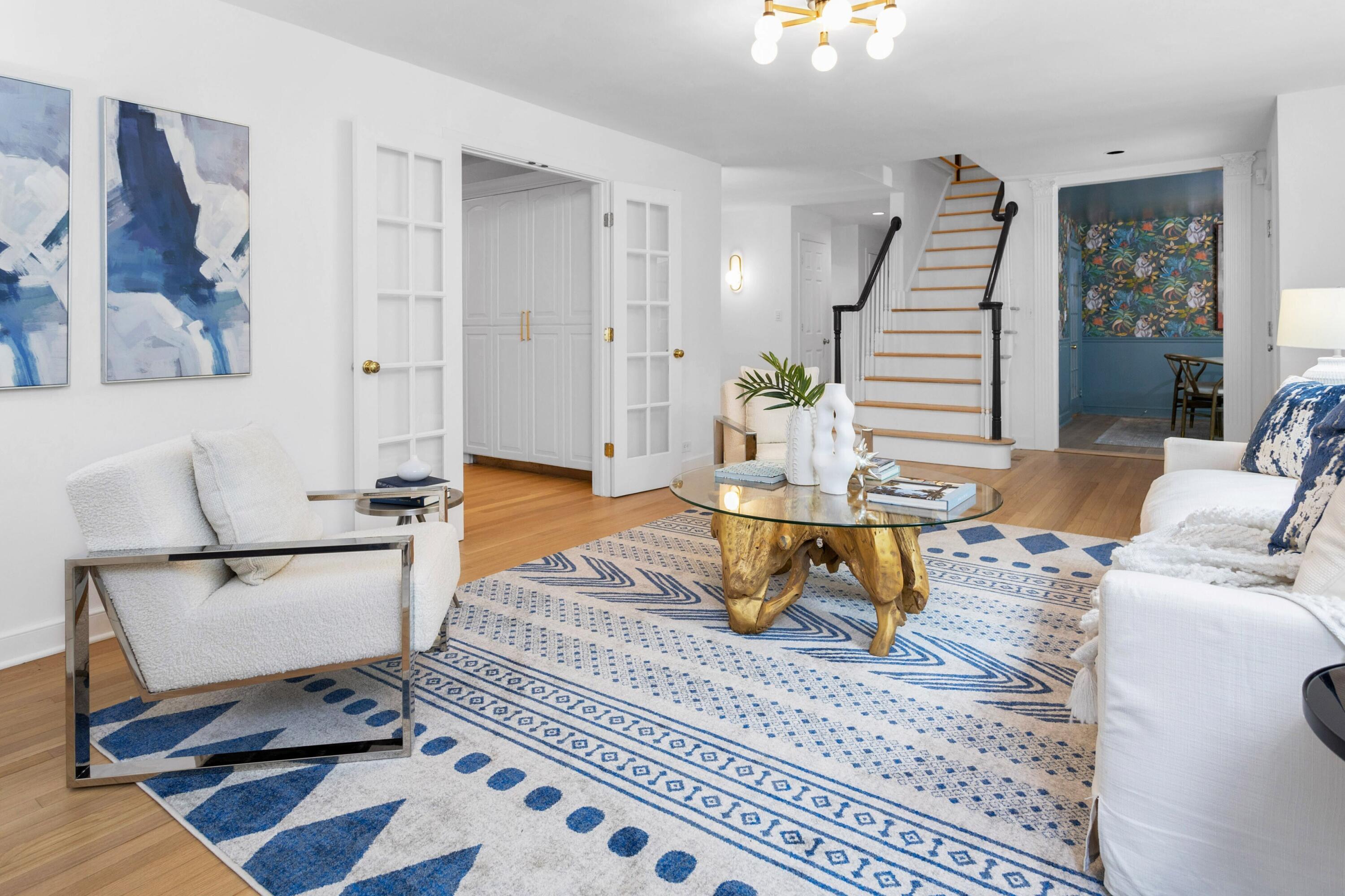 215 Leroy Avenue Darien, CT 06820 - Photo 9 of 34 a living room with furniture and wooden floor