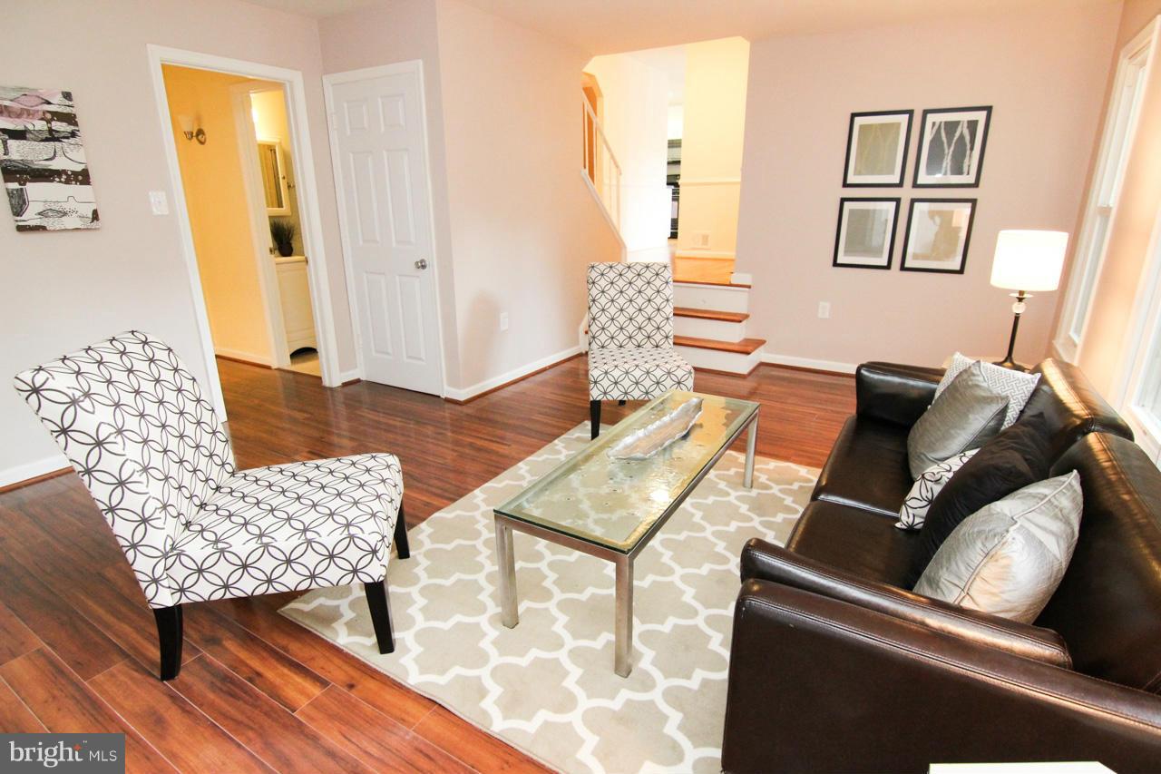 1536 Winding Waye Lane Silver Spring, MD 20902 - Photo 16 of 28 Family Room