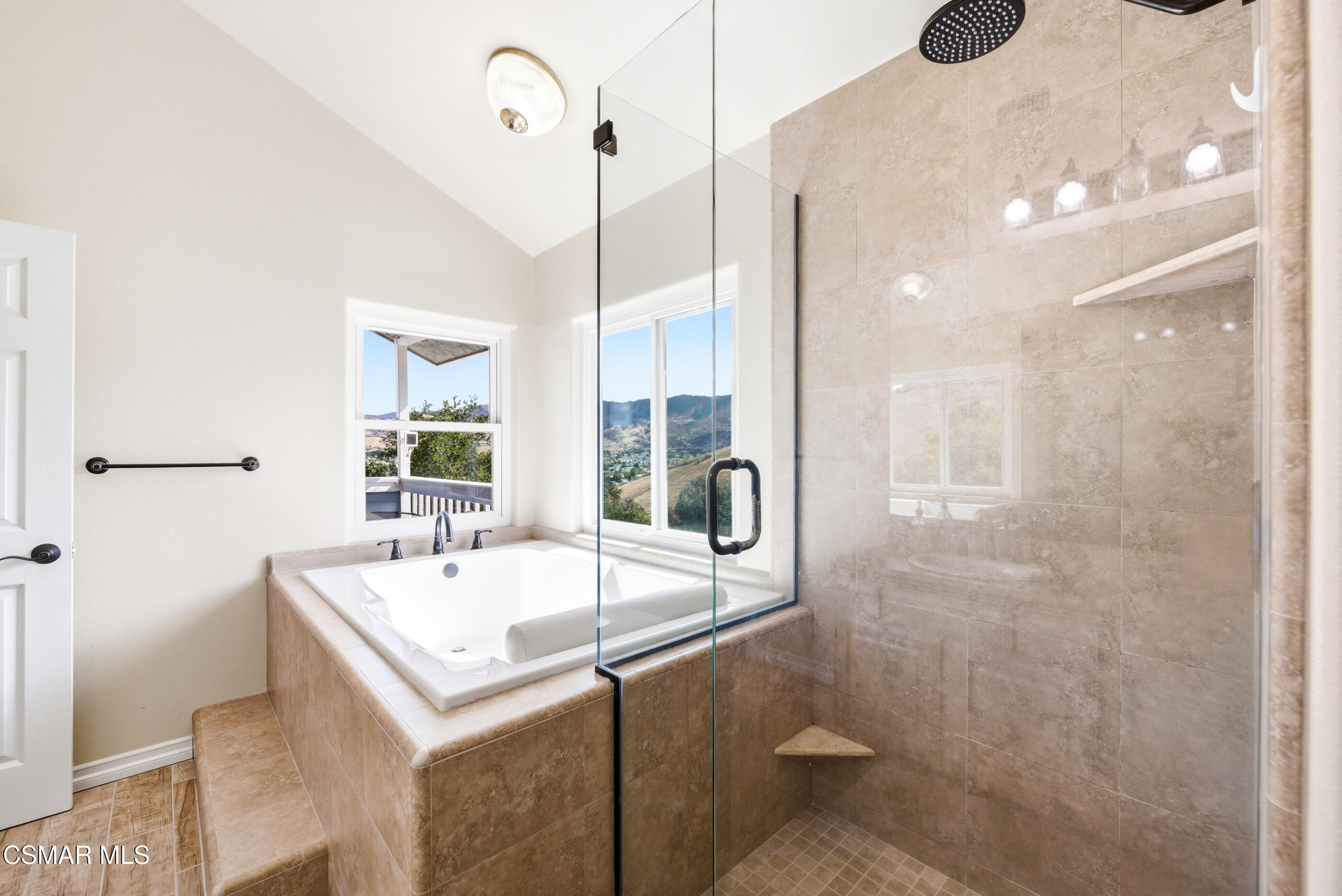 1314 Gonzales Road Simi Valley, CA 93063 - Photo 33 of 90 1314 Gonzales Rd Simi Valley-40