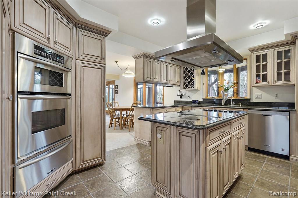 1300 John R Road Rochester Hills, MI 48307 - Photo 25 of 57