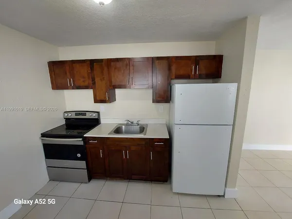 $2,000 | 1574 Northwest 58th Street, Unit 1574, Miami, FL 33142