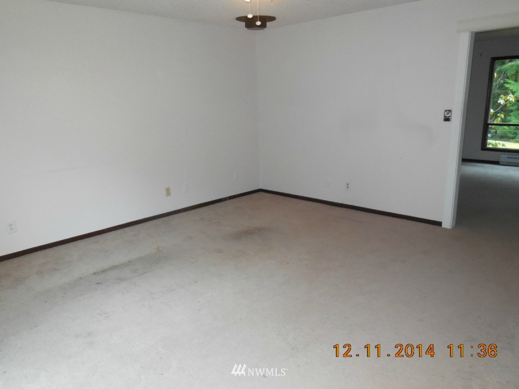 3045 Sapp Road Southwest Tumwater, WA 98512 - Photo 11 of 24 Gallery Image 11
