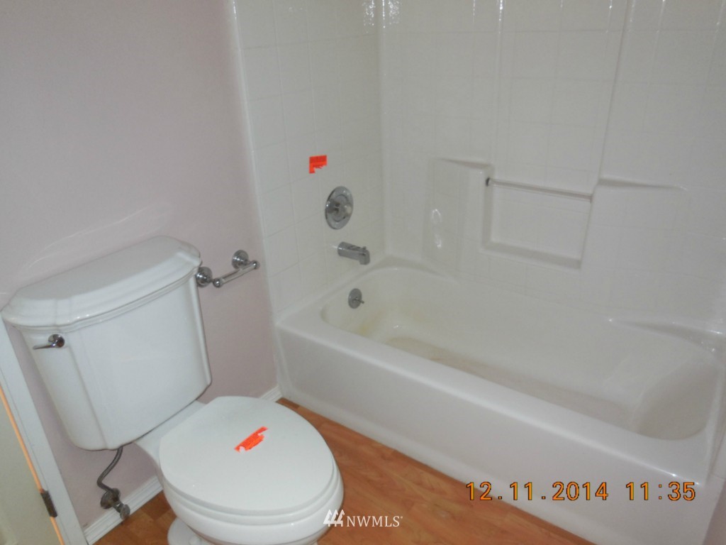 3045 Sapp Road Southwest Tumwater, WA 98512 - Photo 10 of 24 Gallery Image 10