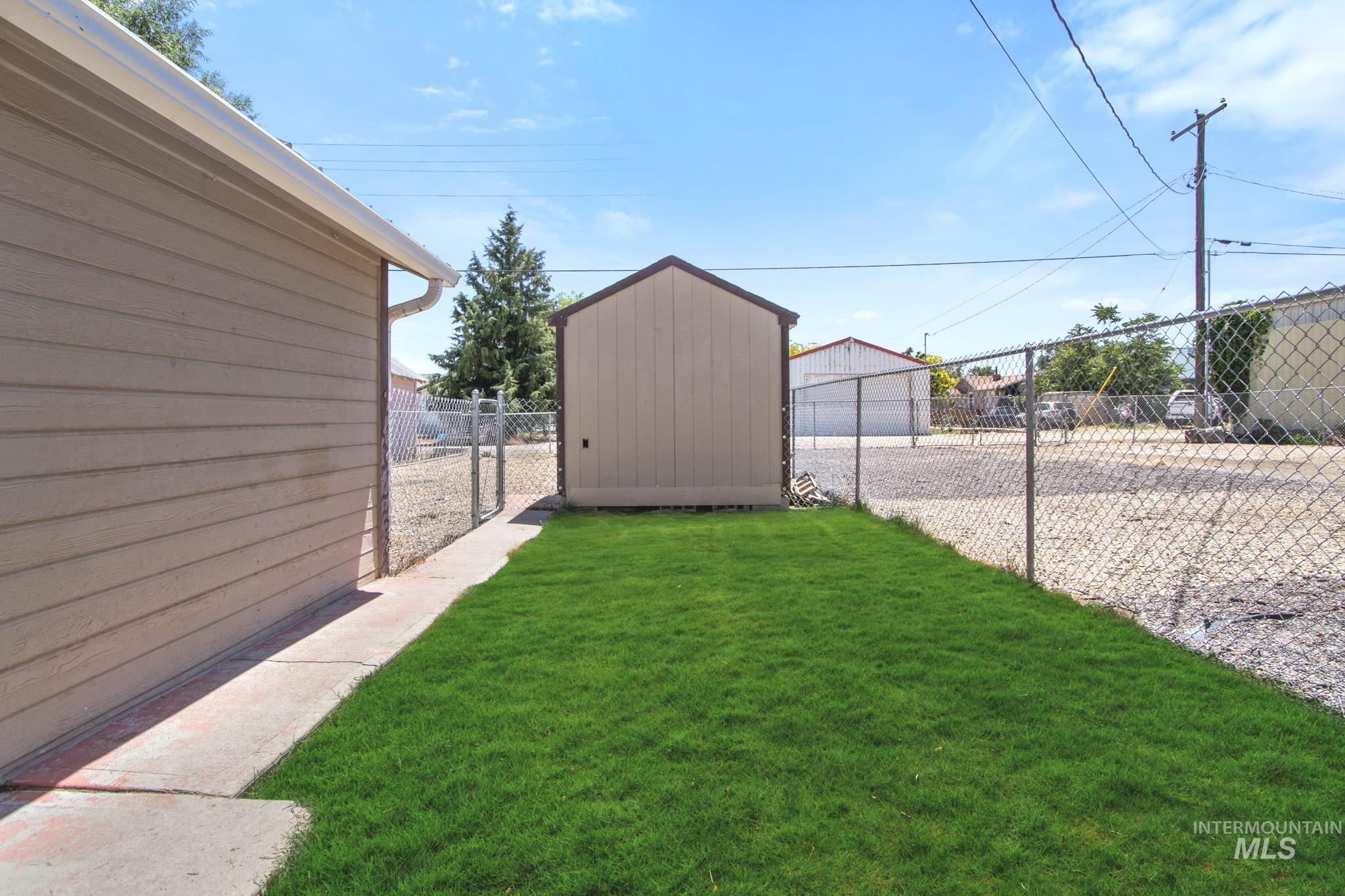 407 1st Street North Marsing, ID 83639 - Photo 14 of 16