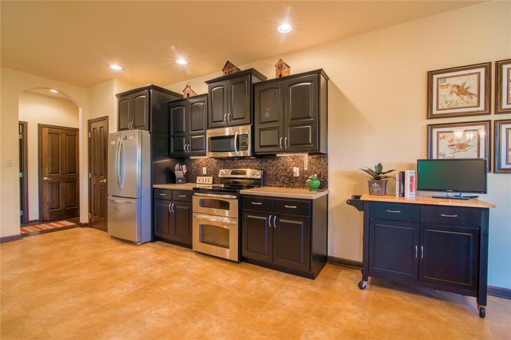 199 Warwick Way Pendleton, IN 46064 - Photo 17 of 29 Gallery Image 17