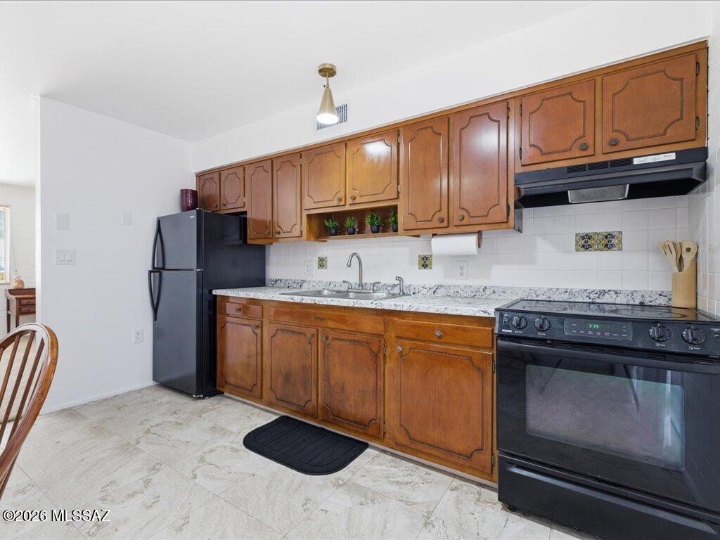 492 North Silverbell Road Tucson, AZ 85745 - Photo 15 of 33