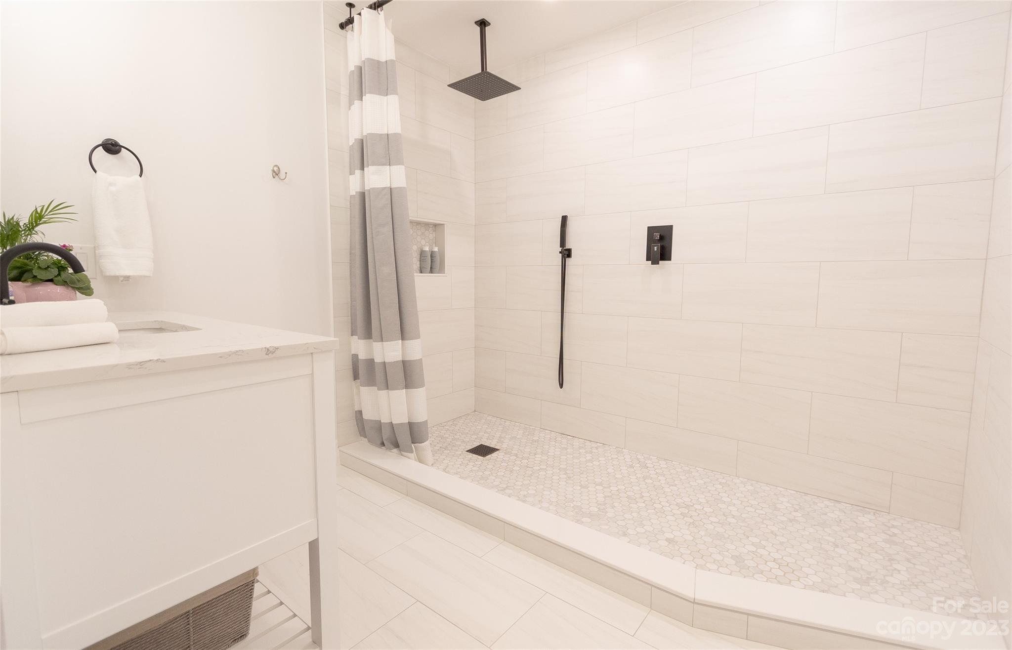 6749 Tree Hill Road Matthews, NC 28104 - Photo 16 of 31 Gallery Image 16