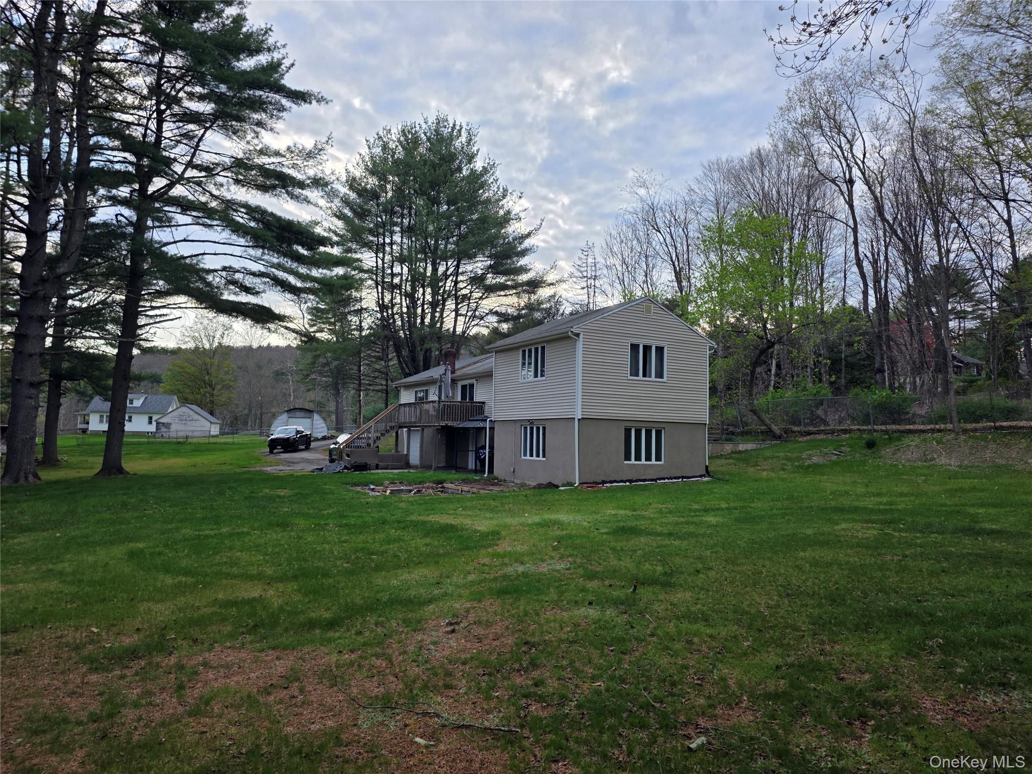 14 Andrew Paye Road Pond Eddy, NY 12770 - Photo 2 of 40