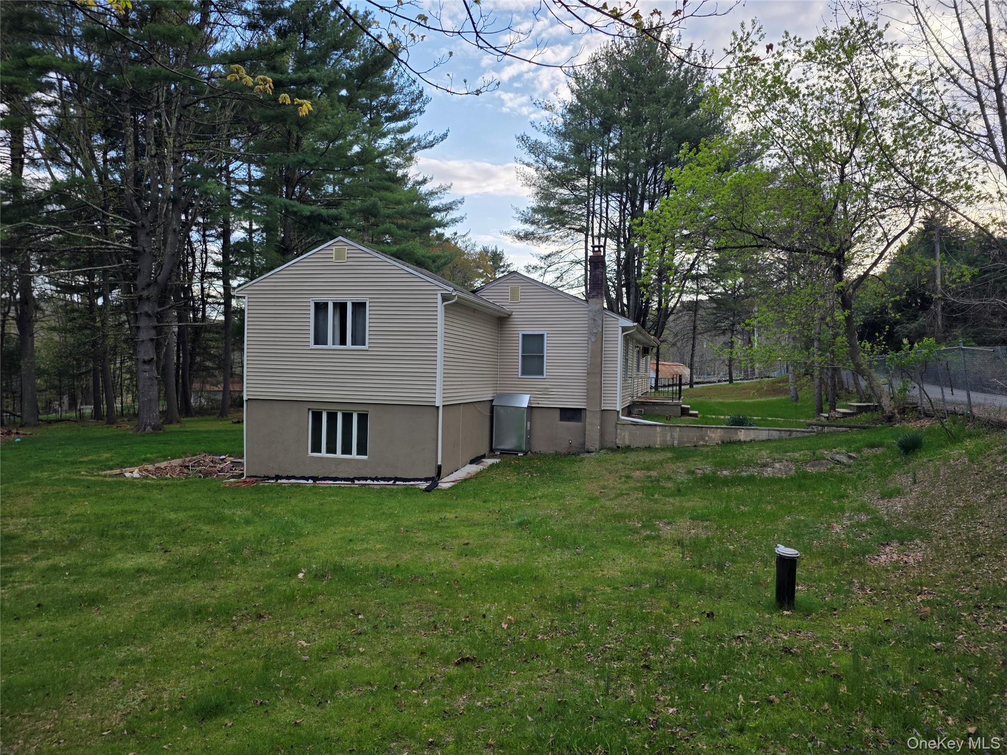 14 Andrew Paye Road Pond Eddy, NY 12770 - Photo 3 of 40