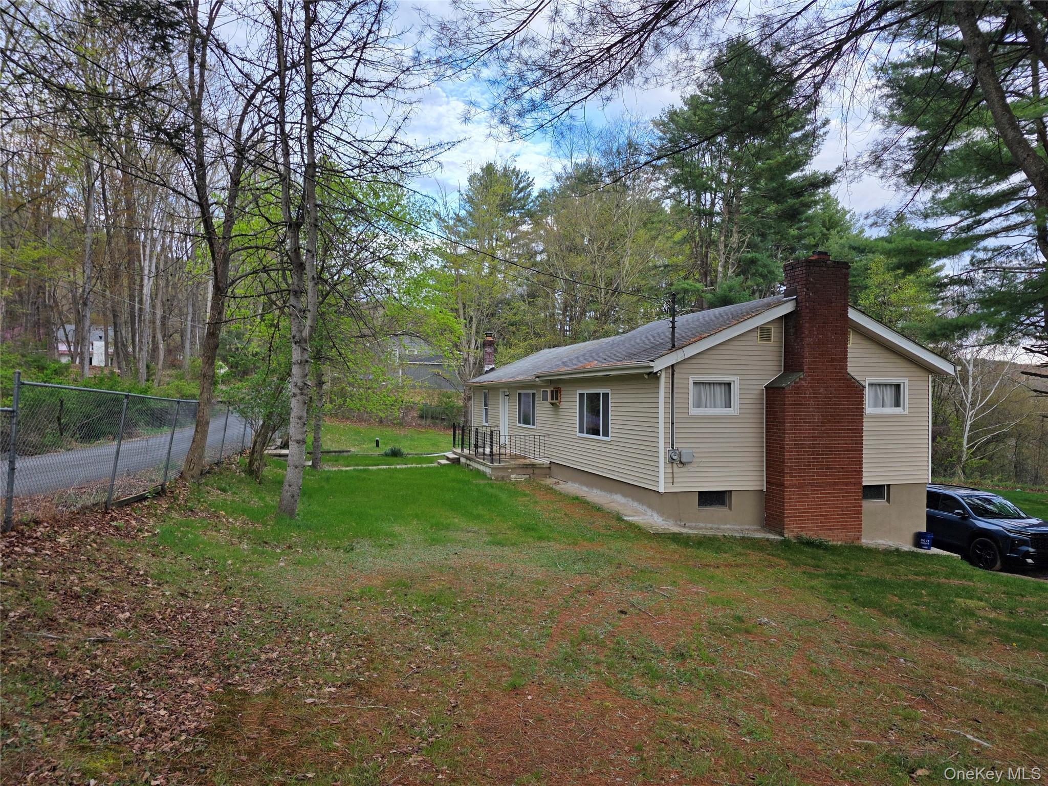 14 Andrew Paye Road Pond Eddy, NY 12770 - Photo 4 of 40