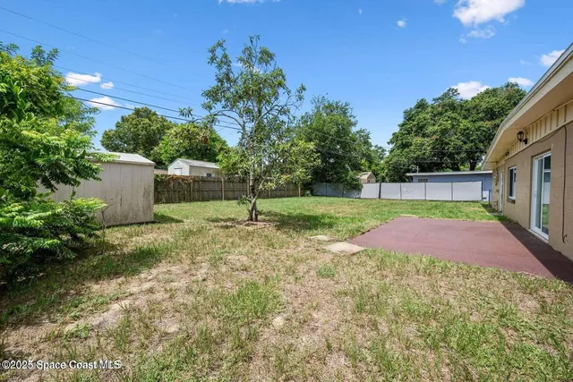 $2,000 | 855 Delano Road, Titusville, FL 32780