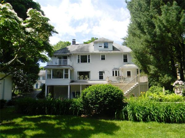 11 Leighton Road Newton, MA 02466 - Photo 2 of 27 Gallery Image 2