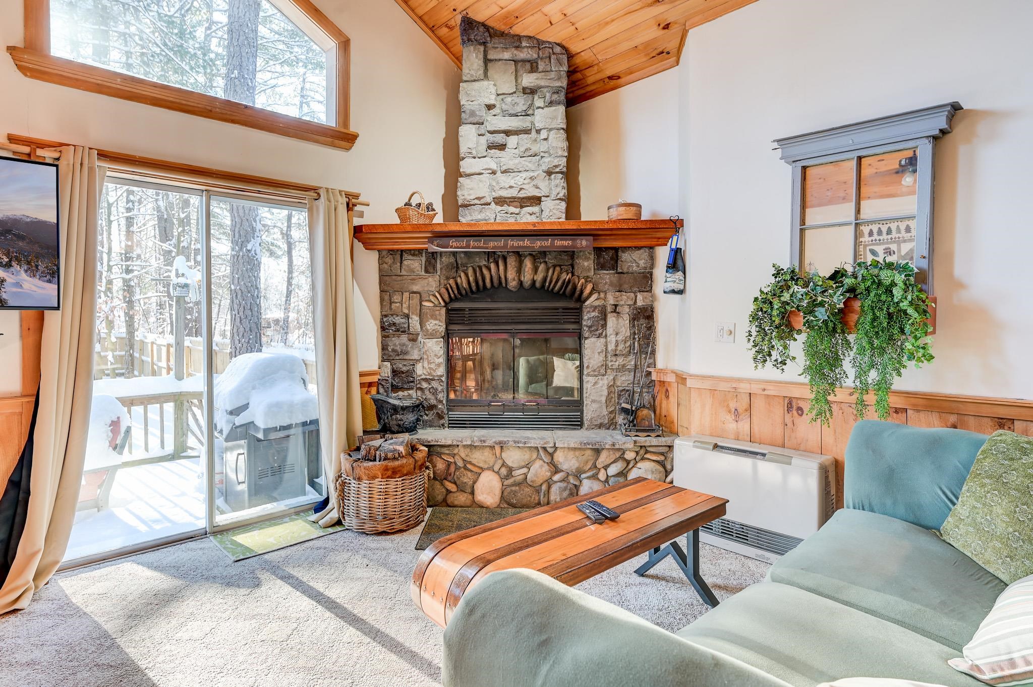 64 Willow Road Conway, NH 03860 - Photo 5 of 37