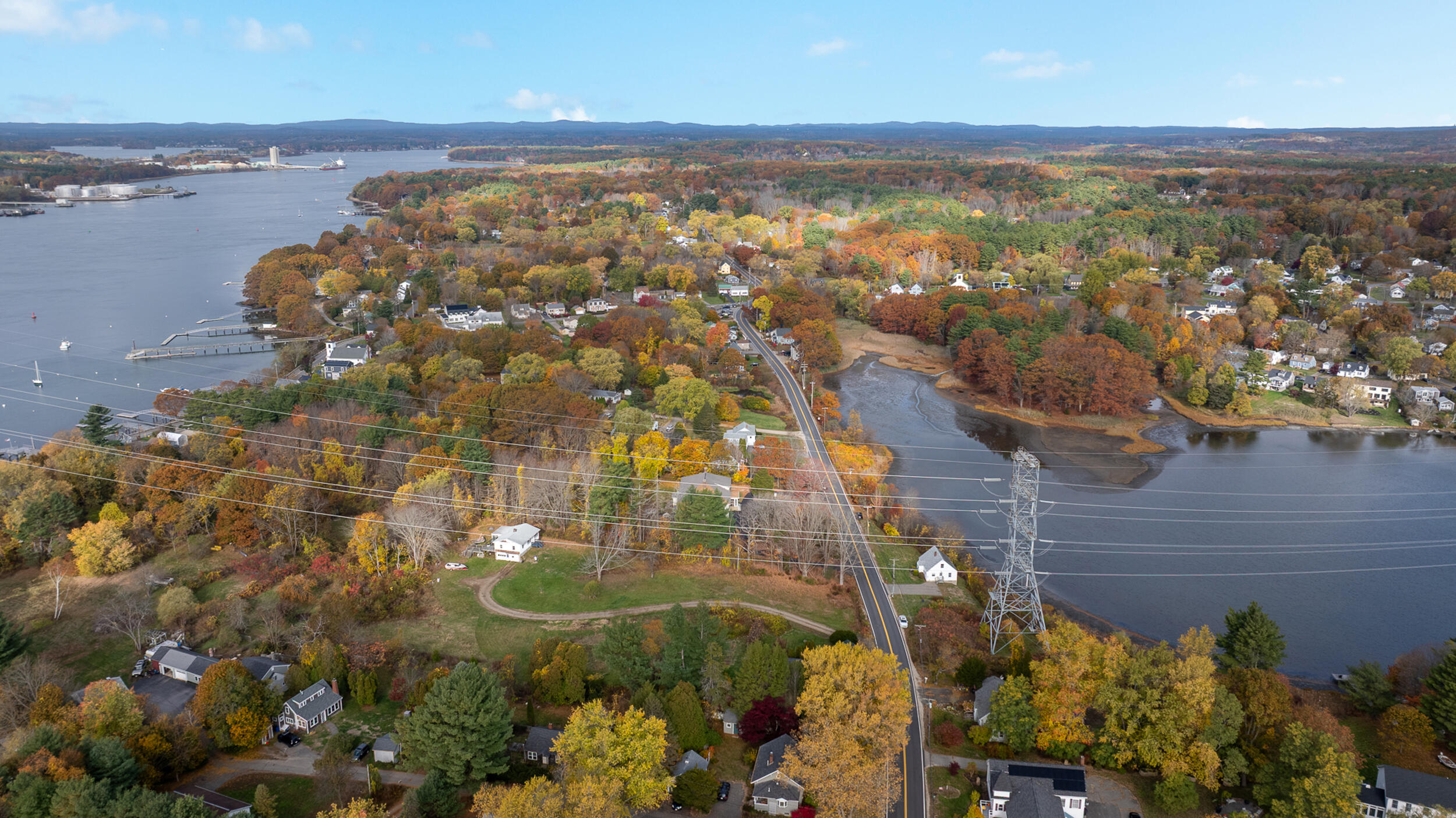 514 Main Street Eliot, ME 03903 - Photo 14 of 15 10_dji_20251026025840_0094_d-hdr-edit