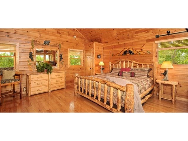2040 Mikey Street, Unit APIECEOFHEAVEN Sevierville, TN 37876 - Photo 15 of 28 Gallery Image 15