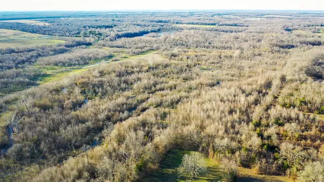 $899,000 | 36330 Co Road, Sumner, TX 75486