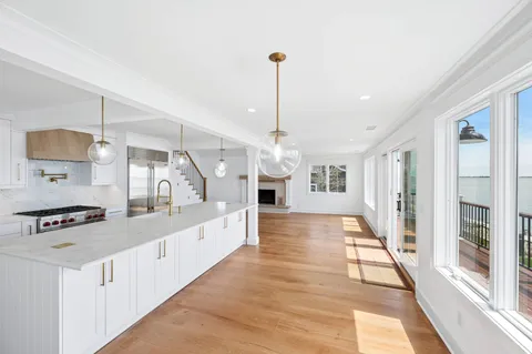 $1,799,999 | 22 Laura Lee Drive, Center Moriches, NY 11934