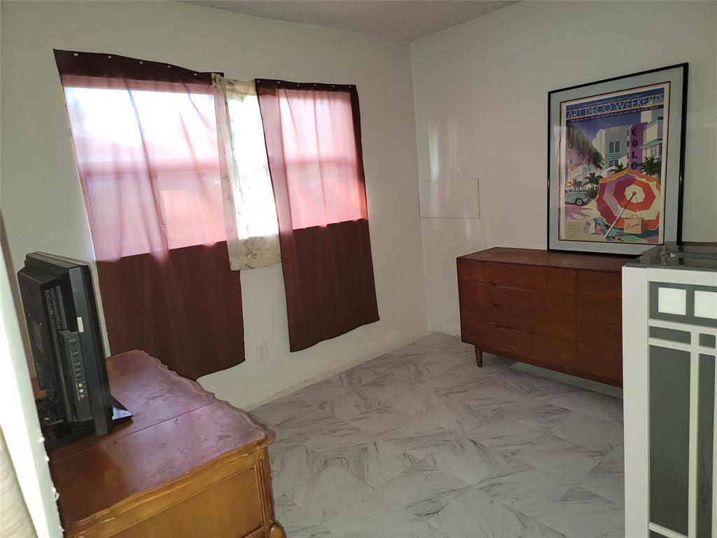 629 Southwest 8th Avenue Delray Beach, FL 33444 - Photo 12 of 19