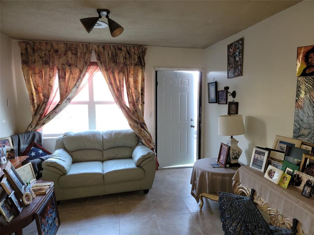 629 Southwest 8th Avenue Delray Beach, FL 33444 - Photo 6 of 19