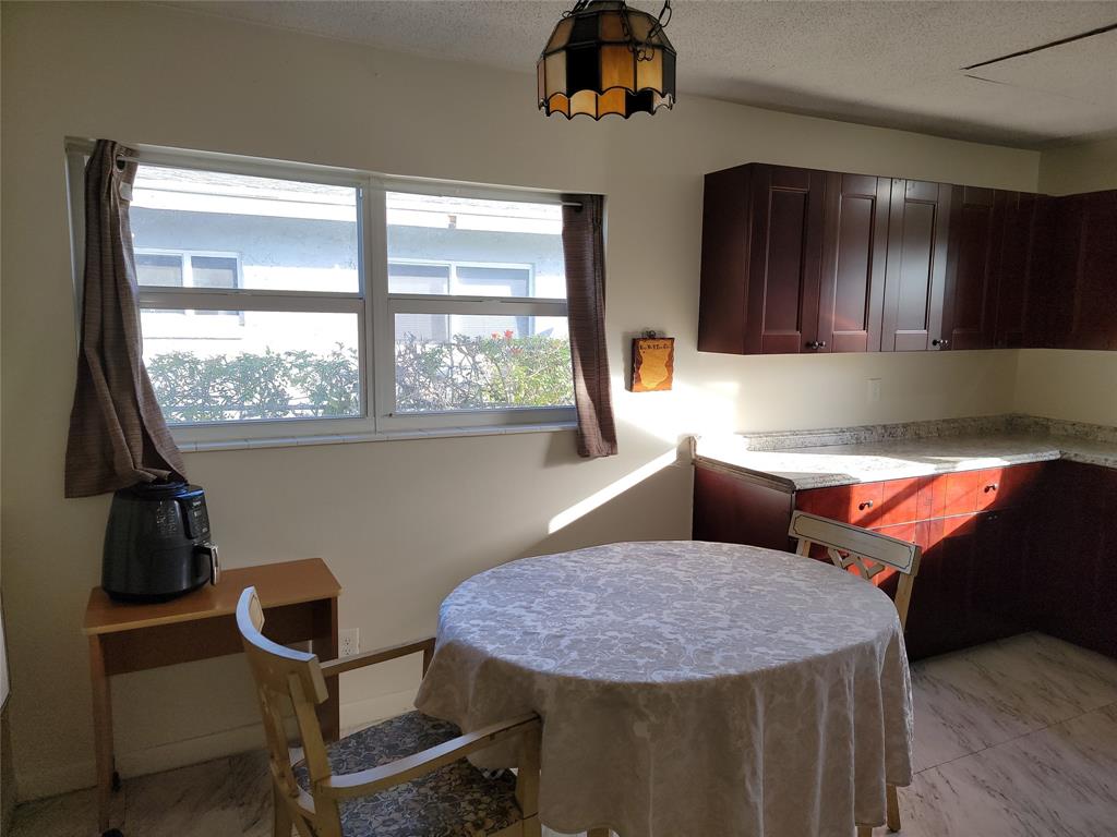 629 Southwest 8th Avenue Delray Beach, FL 33444 - Photo 8 of 19