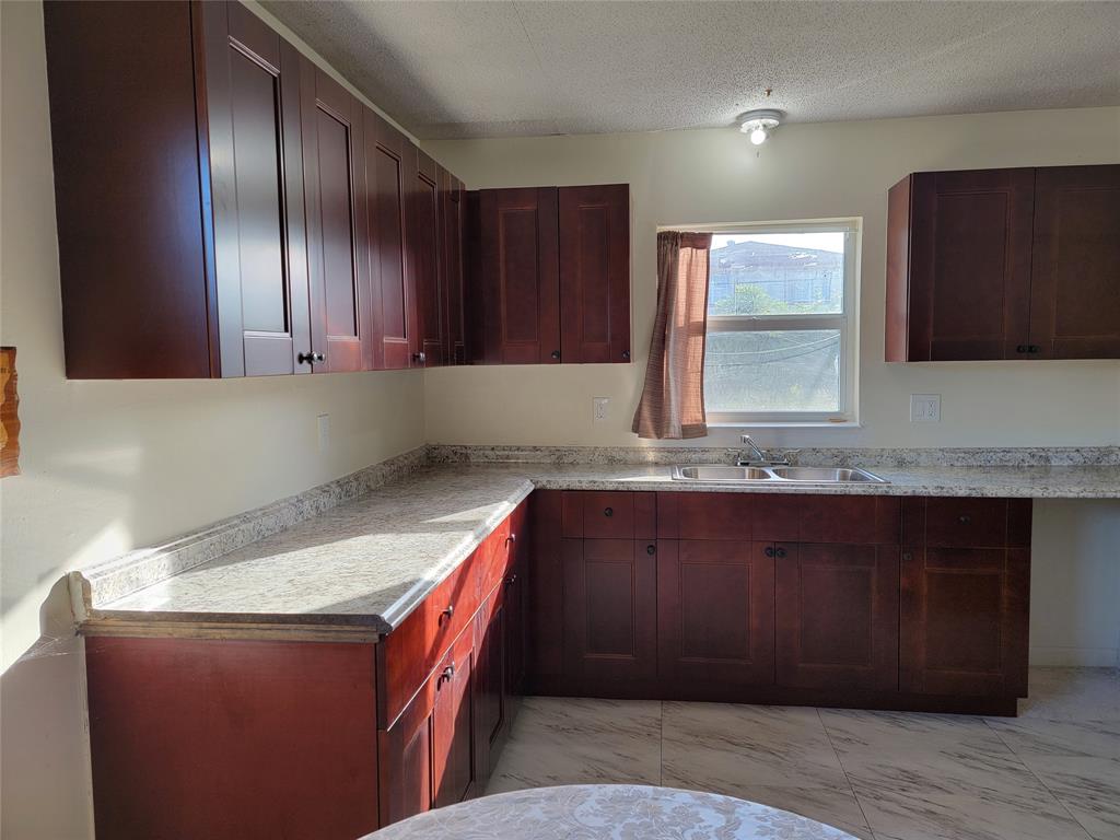 629 Southwest 8th Avenue Delray Beach, FL 33444 - Photo 9 of 19