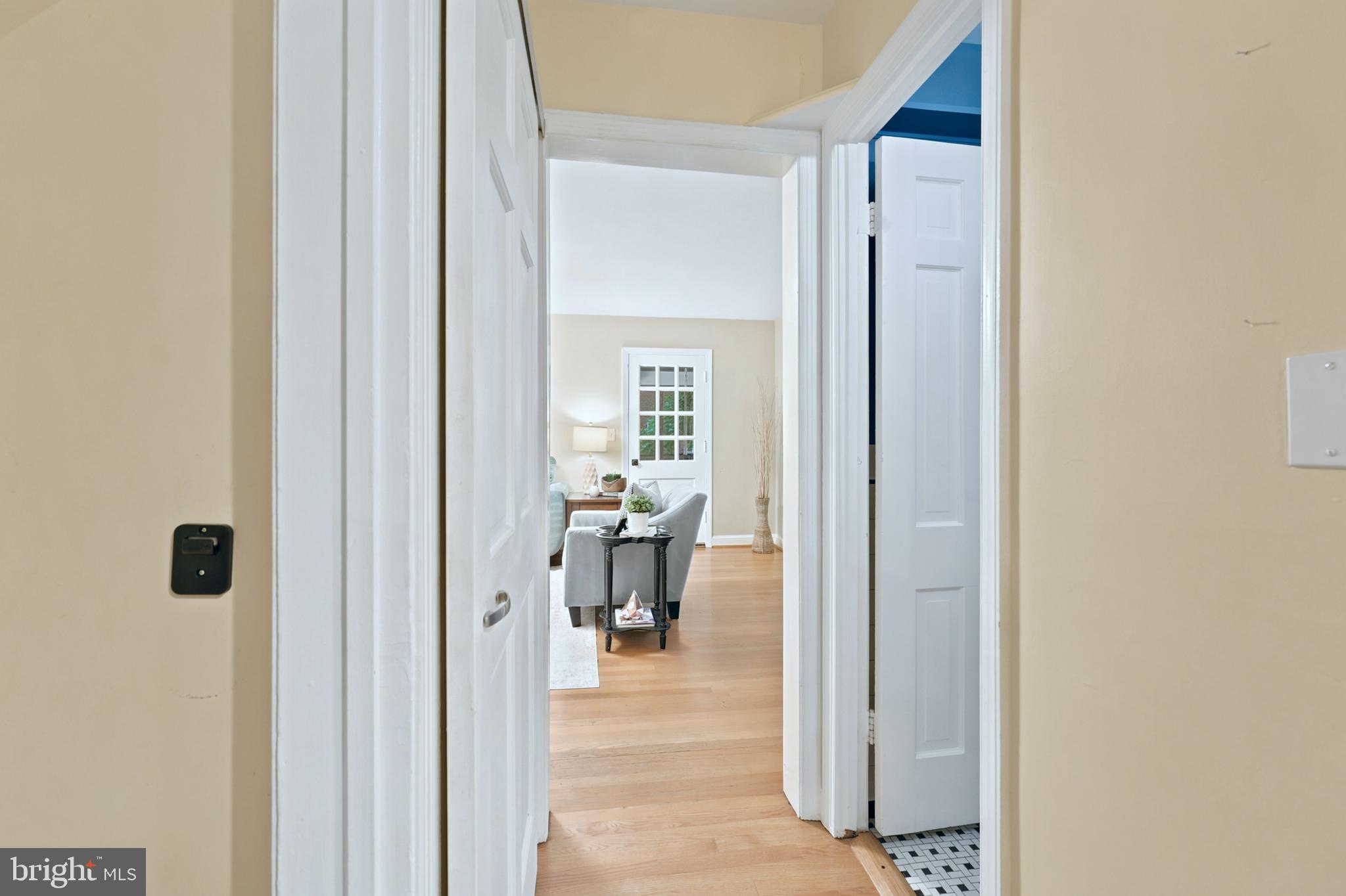 8902 Sudbury Road Silver Spring, MD 20901 - Photo 12 of 68