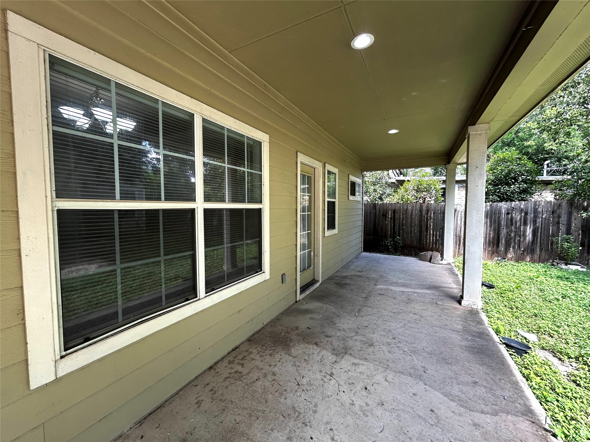 408 Nelray Boulevard, Unit A Austin, TX 78751 - Photo 36 of 36 a view of the porch