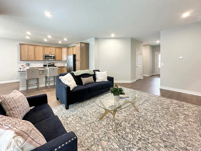 $319,800 | 3001 Atcheson Drive, Evansville, IN 47725