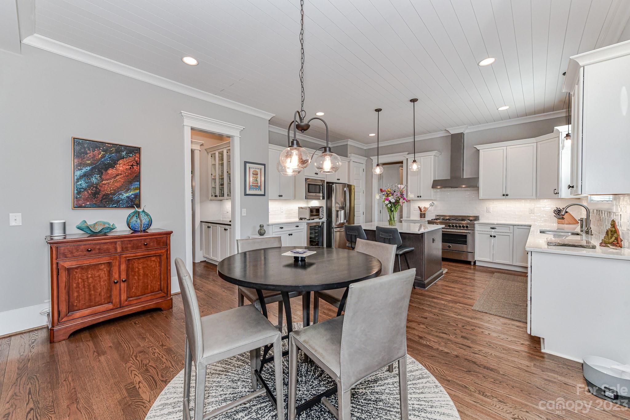 647 Marsh Road Charlotte, NC 28209 - Photo 24 of 46 Gallery Image 24