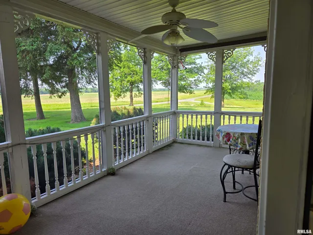 $275,000 | 840 Blackjack Road, Blandinsville, IL 61420