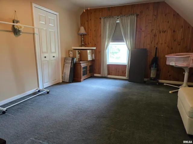 $275,000 | 840 Blackjack Road, Blandinsville, IL 61420