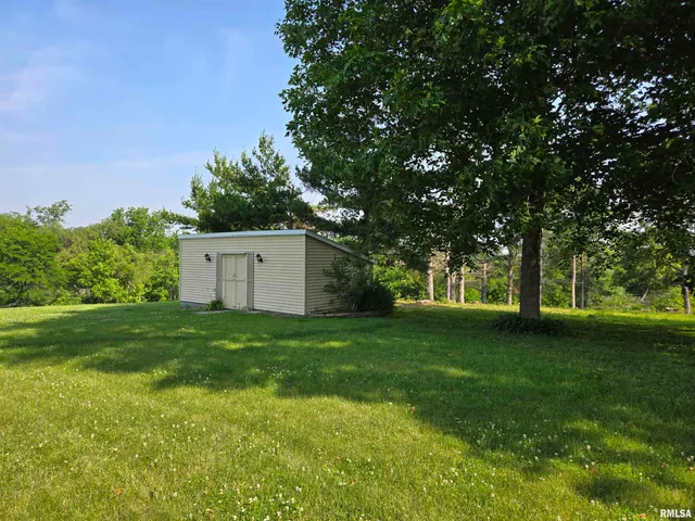$275,000 | 840 Blackjack Road, Blandinsville, IL 61420