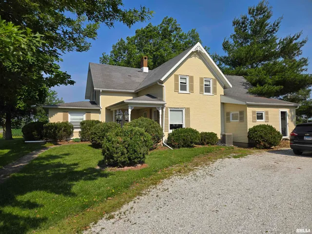 $275,000 | 840 Blackjack Road, Blandinsville, IL 61420